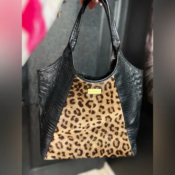🐆🖤Vintage BRAHMIN Leopard print calf hair & Genuine Leather Shopper Tote Bag🐆EUC - Picture 7 of 17